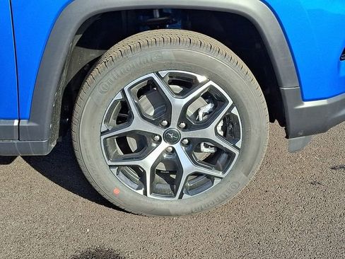 New 2026 Jeep Compass Limited w/ Sun, Sound & Navigation Group image 12