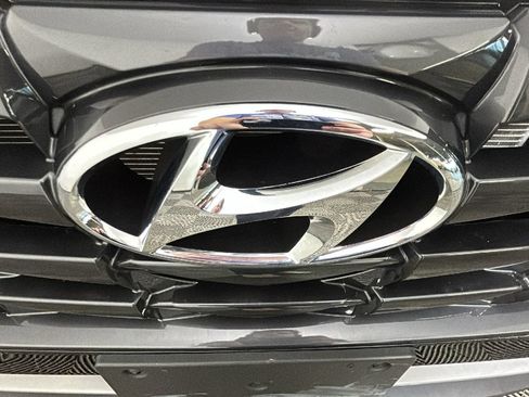 Certified 2024 Hyundai Tucson SE FWD image 10