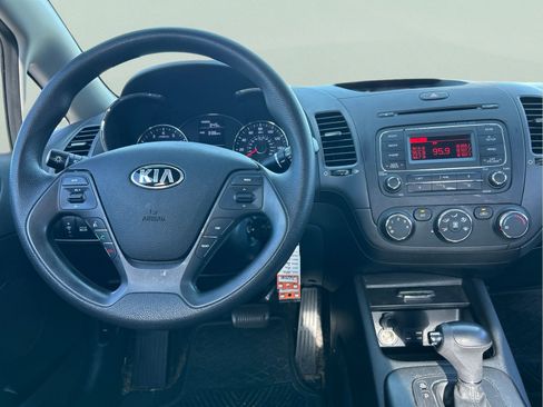 Used 2016 Kia Forte LX FWD image 22