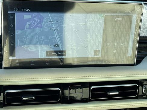 Used 2022 Lincoln Nautilus Black Label w/ Class II Trailer Tow Package image 18