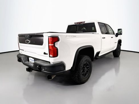 Used 2025 Chevrolet Silverado 2500 ZR2 w/ ZR2 Bison Edition AWD/4WD image 7