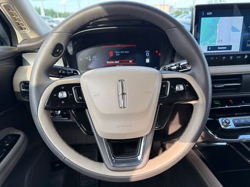 Certified 2023 Lincoln Corsair FWD image 19