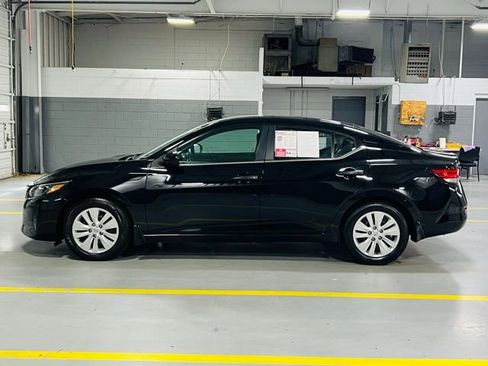 Used 2024 Nissan Sentra S FWD image 14