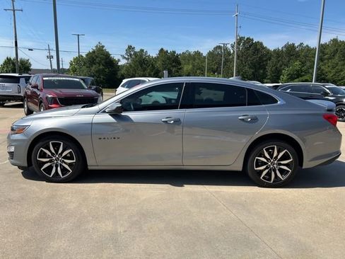 Used 2024 Chevrolet Malibu RS FWD image 5