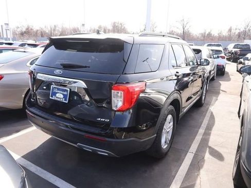 Certified 2024 Ford Explorer XLT w/ Equipment Group 202A image 7