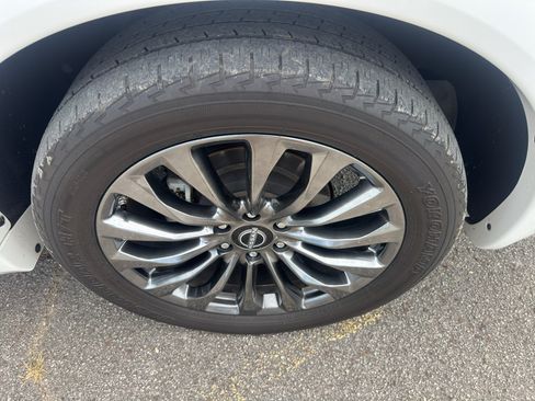 Used 2021 Nissan Armada Platinum w/ Captain's Chairs Package AWD/4WD image 24