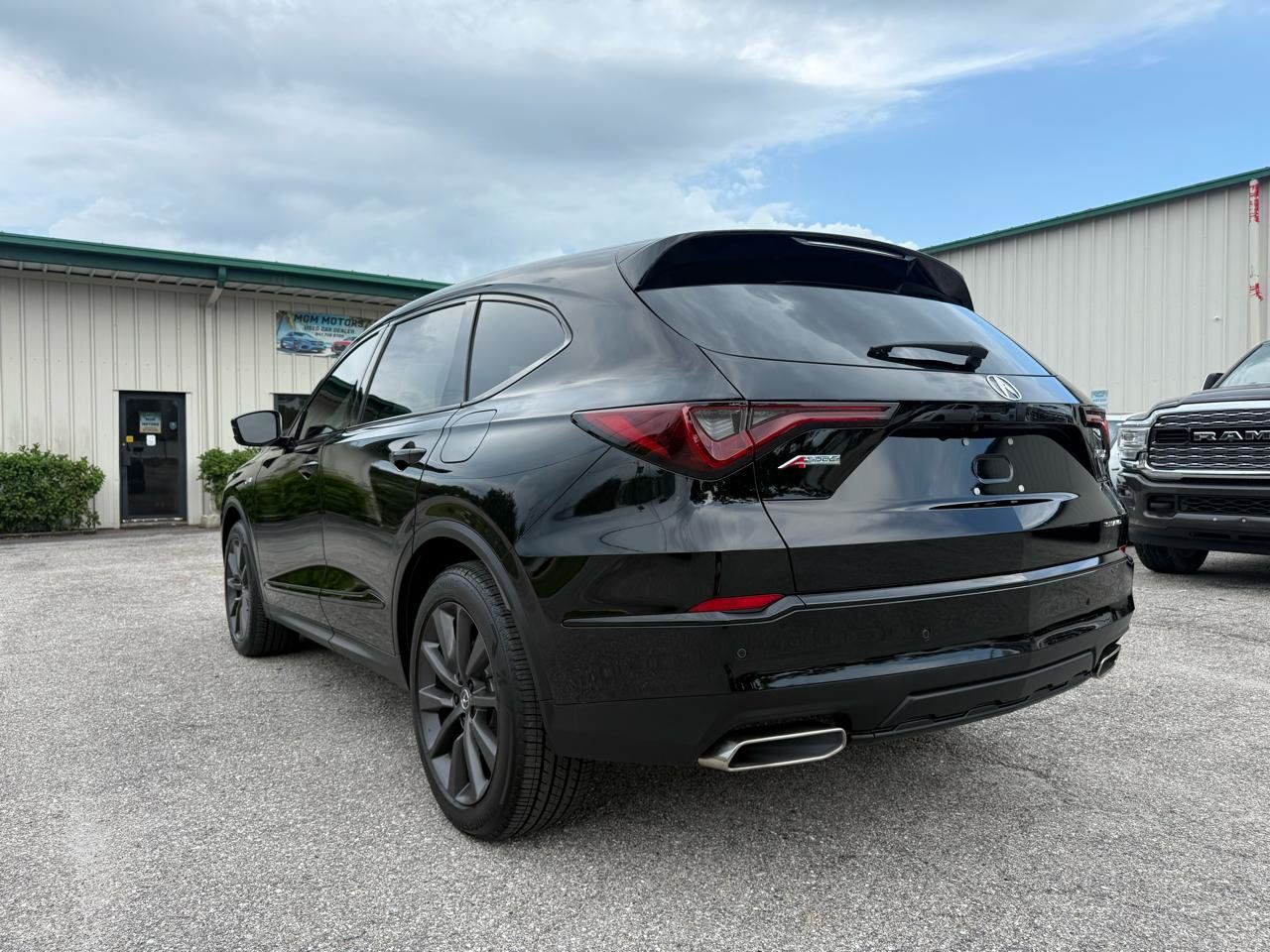 Used 2025 Acura MDX A-Spec AWD/4WD image 14