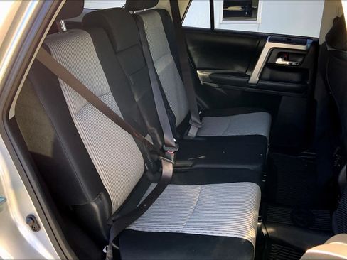 Used 2019 Toyota 4Runner SR5 RWD image 20