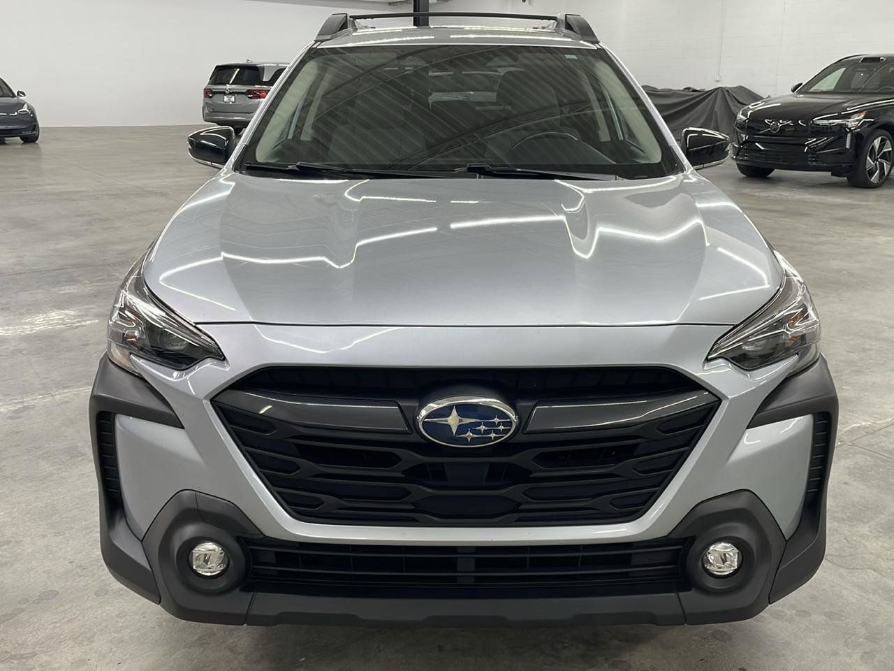 Used 2024 Subaru Outback Premium AWD/4WD image 3
