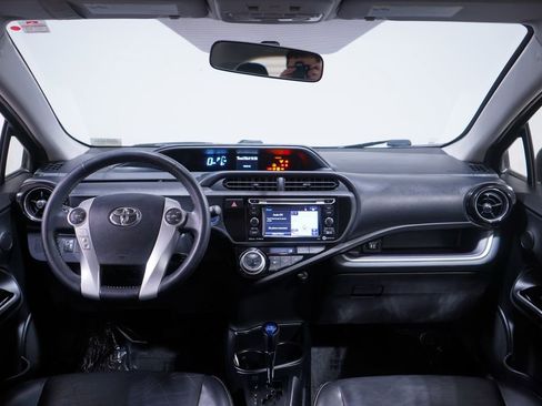 Used 2016 Toyota Prius C Four image 10