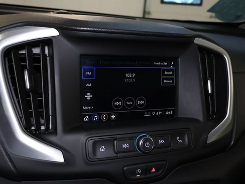 Used 2024 GMC Terrain SLE AWD/4WD image 27