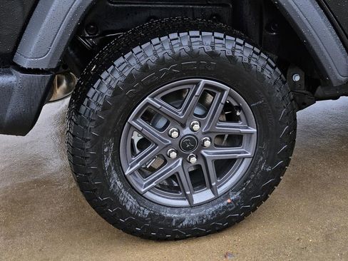 New 2025 Jeep Wrangler Unlimited Sport image 6