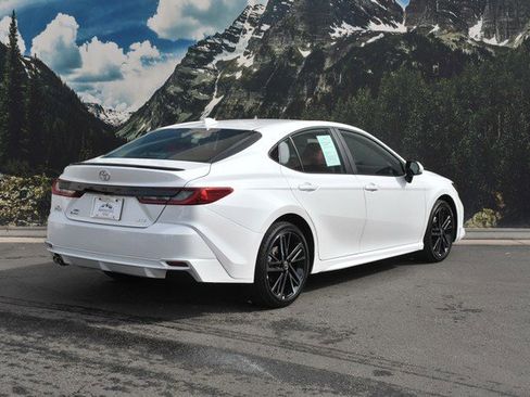 Used 2026 Toyota Camry XSE image 3