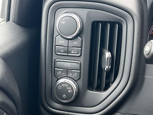 New 2026 GMC Sierra 1500 Pro w/ Graphite Edition AWD/4WD image 20