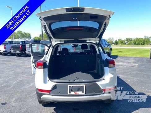 New 2026 Chevrolet TrailBlazer LT w/ Convenience Package FWD image 16