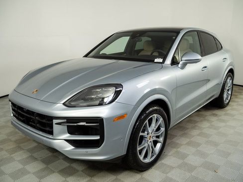 New 2026 Porsche Cayenne Coupe AWD/4WD image 1