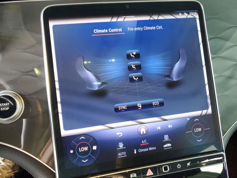 Used 2023 Mercedes-Benz EQE 350+ SUV w/ AMG Line Exterior Package image 27