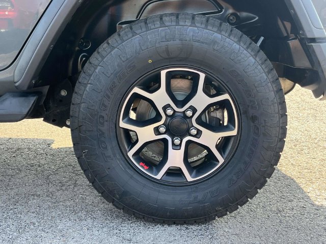 Used 2021 Jeep Wrangler Unlimited Rubicon AWD/4WD image 11