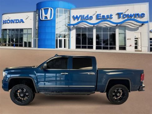 Used 2017 GMC Sierra 1500 Denali image 5