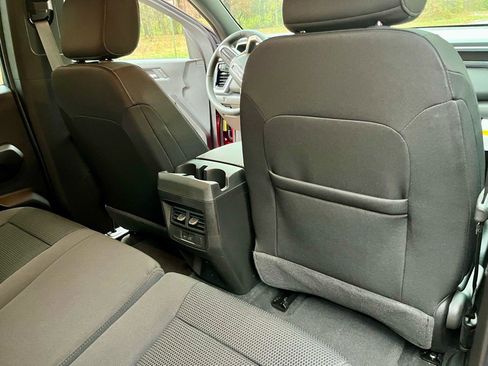 New 2026 GMC Canyon Elevation image 14