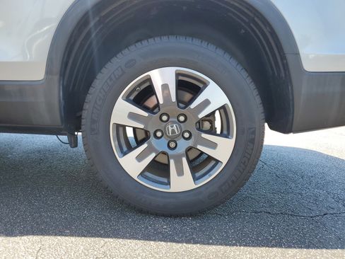 Used 2018 Honda Ridgeline RTL-E image 8