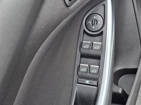 Used 2017 Ford Focus ST FWD image 19