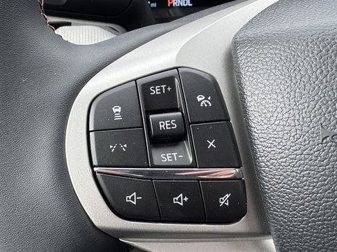 New 2026 Ford Explorer Active AWD/4WD image 10