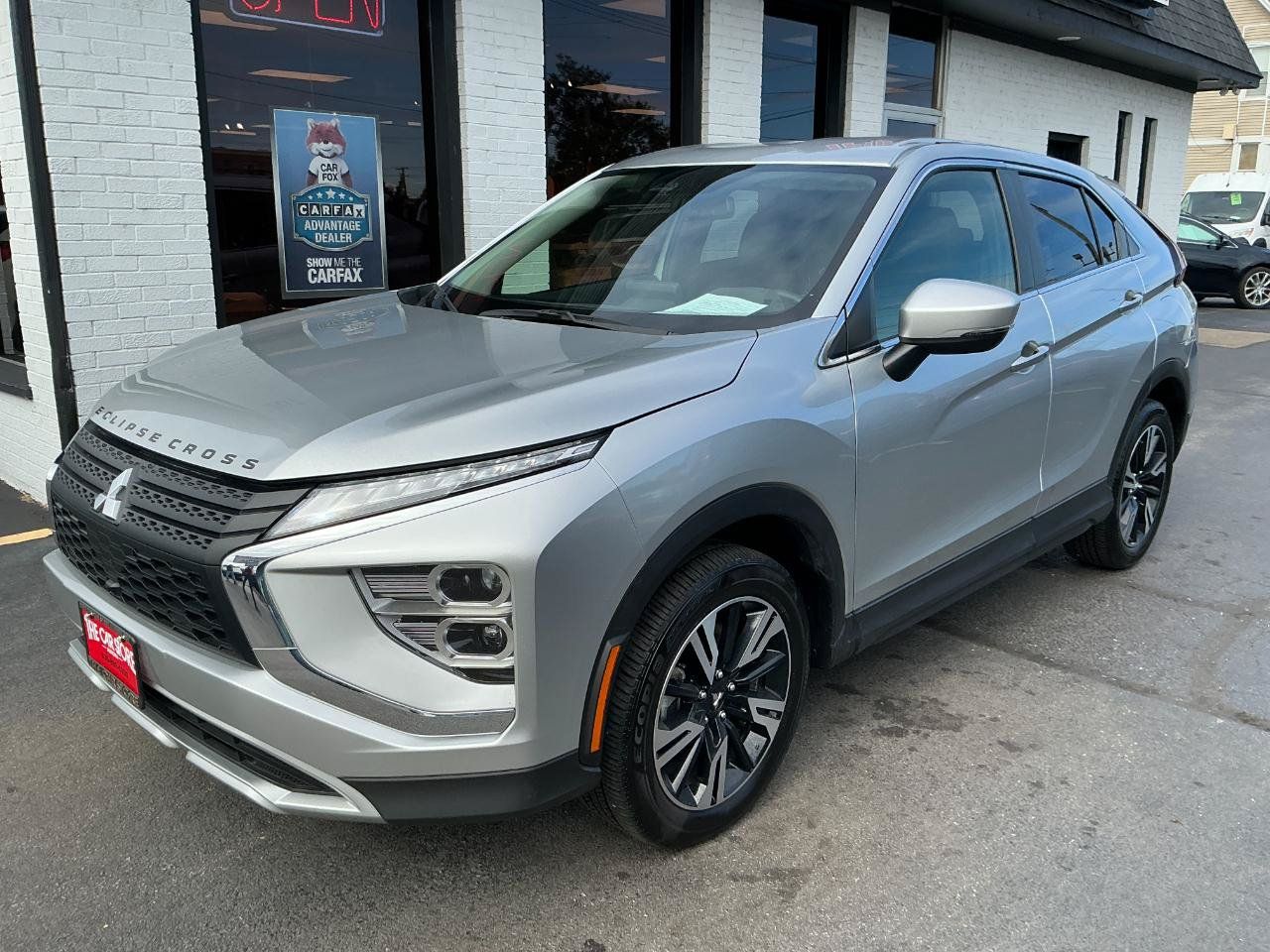 Used 2025 Mitsubishi Eclipse Cross SE AWD/4WD image 2