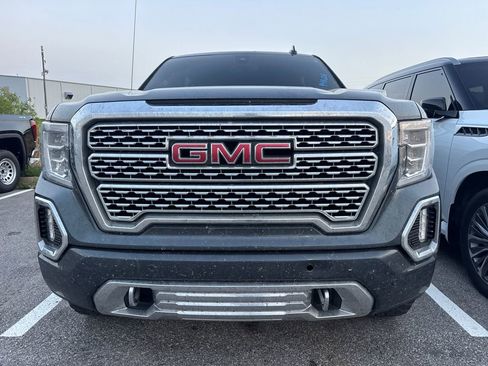 Used 2022 GMC Sierra 1500 Denali w/ Denali Premium Package image 2
