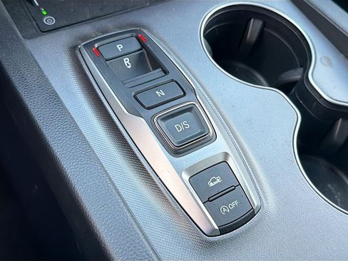 Used 2025 Honda Ridgeline Sport image 16