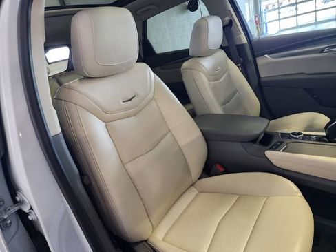 Certified 2023 Cadillac XT5 Premium Luxury AWD/4WD image 20