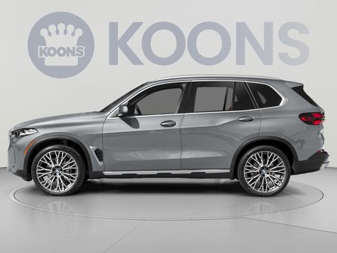 Used 2024 BMW X5 xDrive40i w/ M Sport Package AWD/4WD image 4