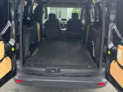 Used 2016 Ford Transit Connect XLT FWD image 5