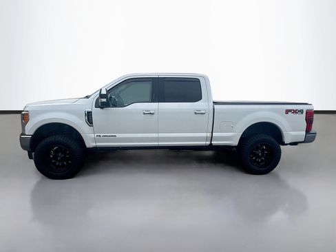 Used 2018 Ford F250 Lariat w/ Lariat Ultimate Package AWD/4WD image 4