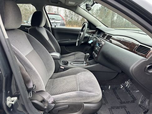 Used 2016 Chevrolet Impala LS image 14