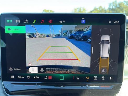 New 2026 Volkswagen Tiguan SE image 21