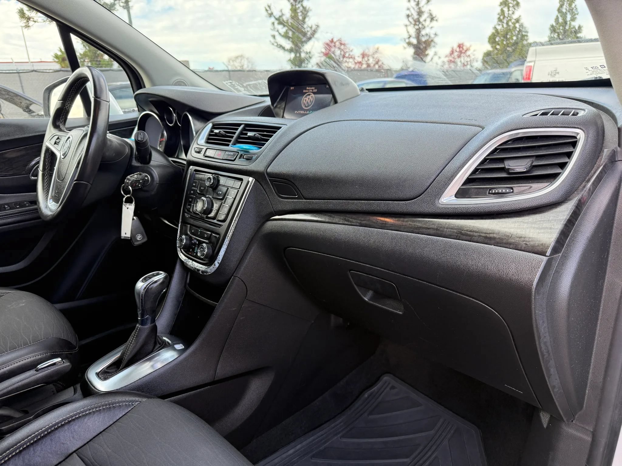 Used 2015 Buick Encore Convenience AWD/4WD image 19