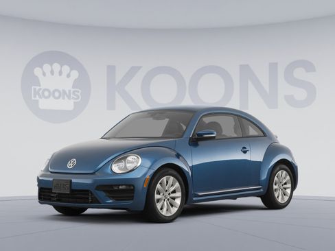 Used 2019 Volkswagen Beetle 2.0T S FWD image 1