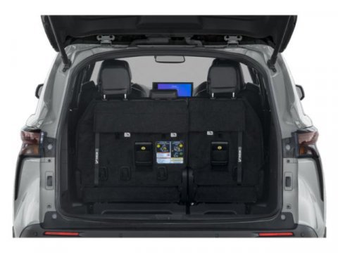 New 2026 Toyota Sienna XLE Woodland Edition AWD/4WD image 10