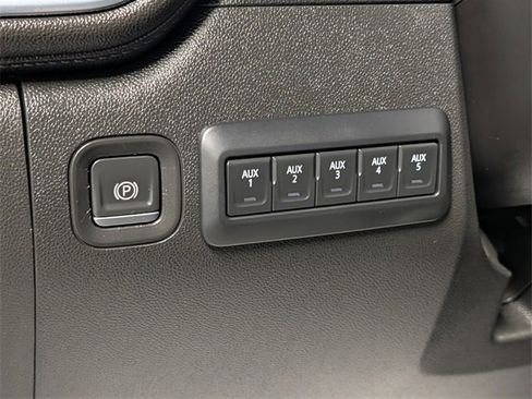 Used 2022 Chevrolet Silverado 3500 High Country w/ Z71 Off-Road Package image 21