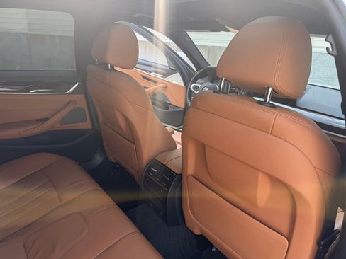 Used 2019 BMW 540i xDrive w/ M Sport Package AWD/4WD image 22