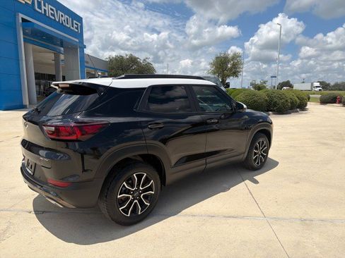 Used 2025 Chevrolet TrailBlazer ACTIV w/ Convenience Package FWD image 14