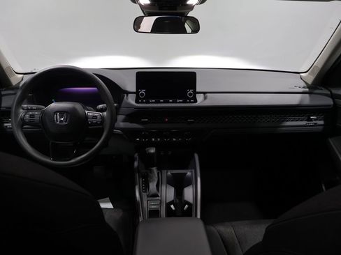 Used 2024 Honda Accord EX image 17