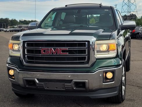 Used 2015 GMC Sierra 1500 SLT w/ SLT Crew Cab Value Package AWD/4WD image 6