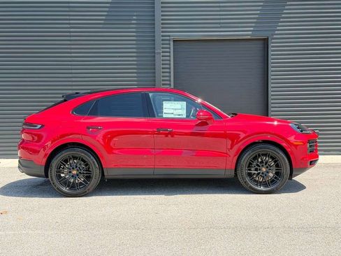 New 2026 Porsche Cayenne Coupe image 22