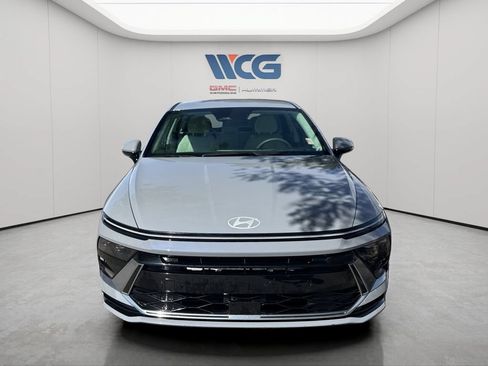 Used 2025 Hyundai Sonata SEL FWD image 8