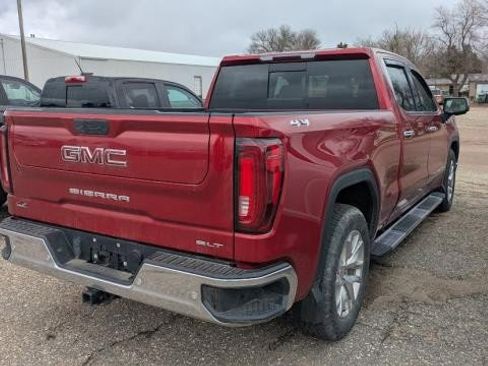 Used 2021 GMC Sierra 1500 SLT w/ SLT Premium Package AWD/4WD image 3