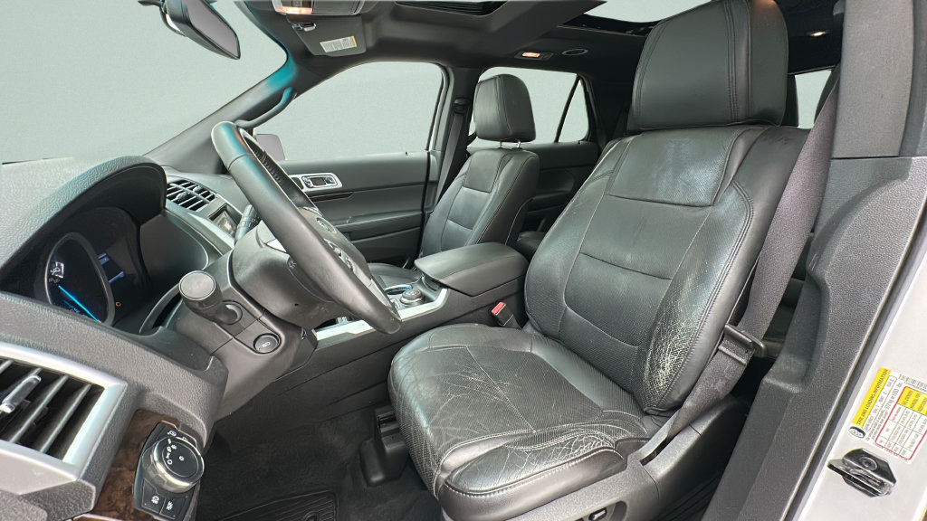 Used 2011 Ford Explorer Limited w/ 302A Rapid Spec Order Code AWD/4WD image 13