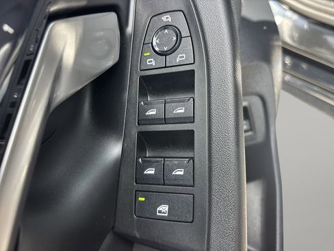 Used 2024 BMW 540i xDrive w/ M Sport Package AWD/4WD image 18
