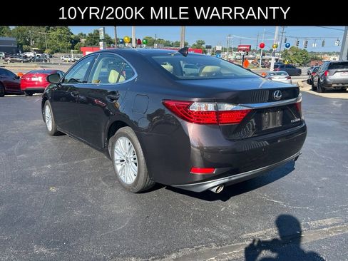 Used 2015 Lexus ES 350 w/ Luxury Package FWD image 3